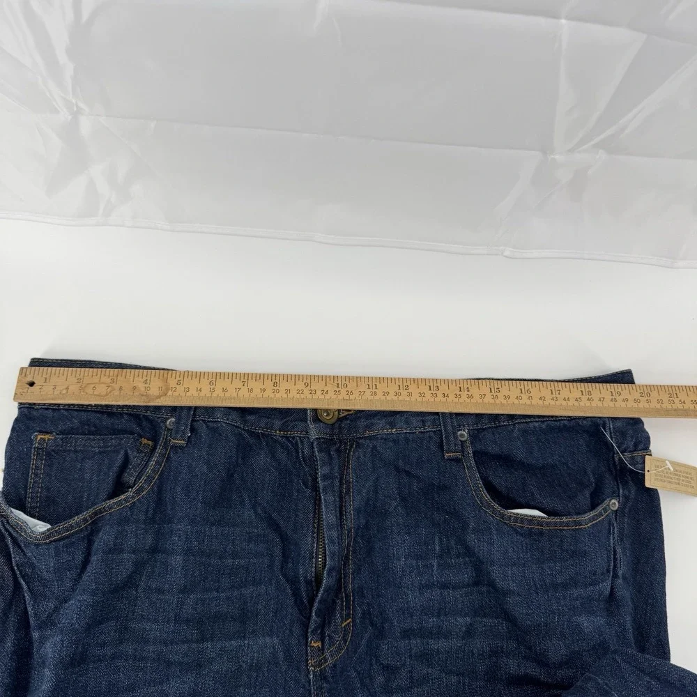 DKNY Jean Men's Size 38 x 30 Straight Fit Denim Pants‎ Dark Wash Blue Denim